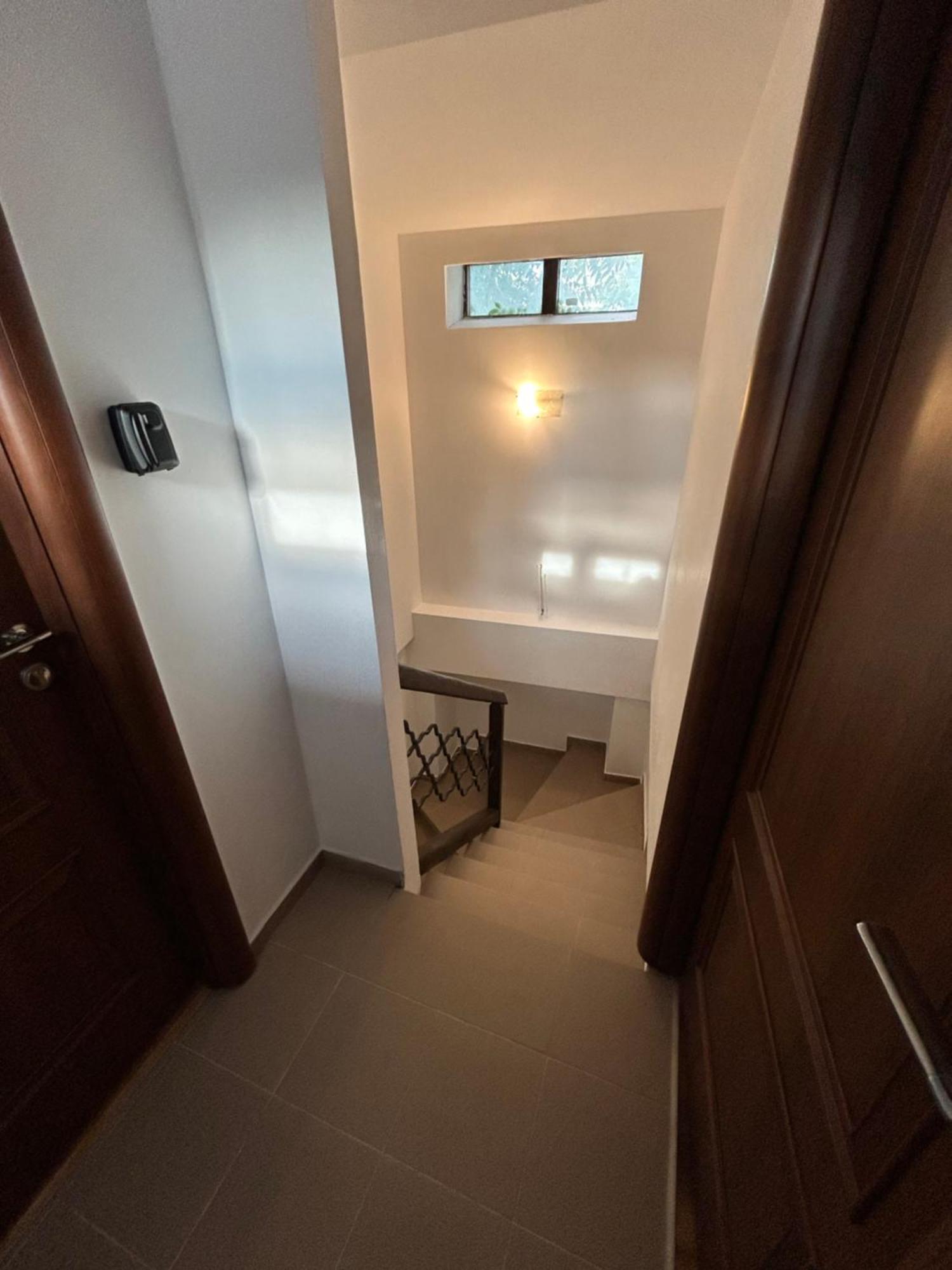 Romana Boutique بوخارست المظهر الخارجي الصورة