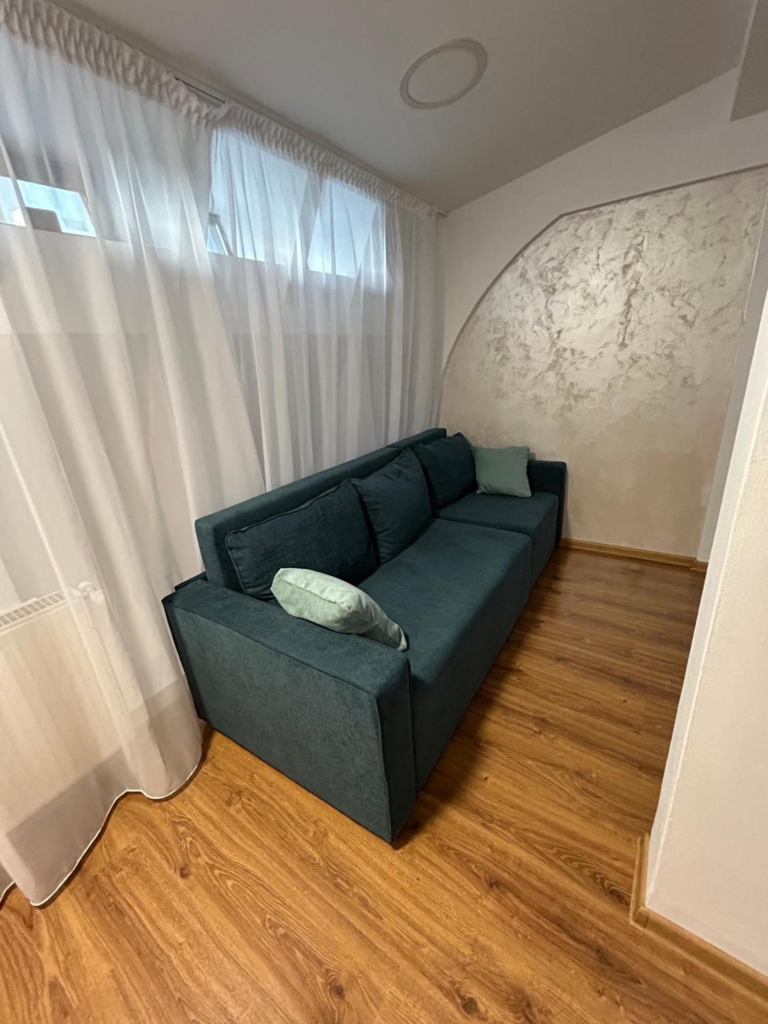 Romana Boutique بوخارست المظهر الخارجي الصورة